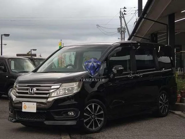 2013 Honda Stepwgn