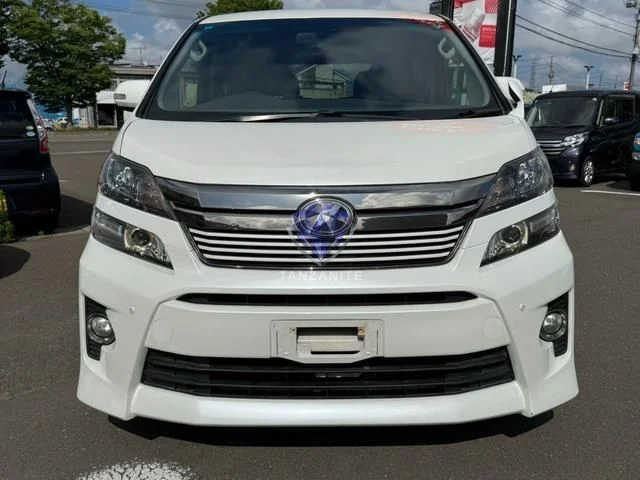 2013 Toyota Vellfire