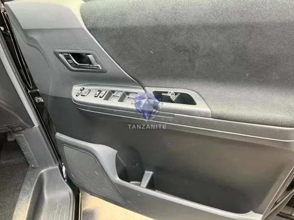 2011 Toyota Vellfire