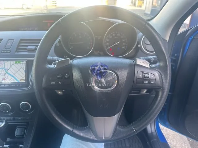 2011 Mazda Axela