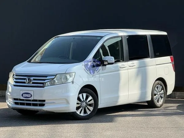 2013 Honda Stepwgn