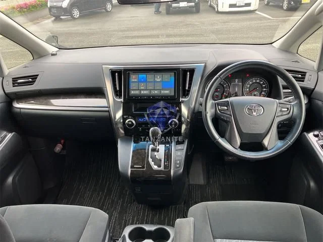 2015 Toyota Vellfire