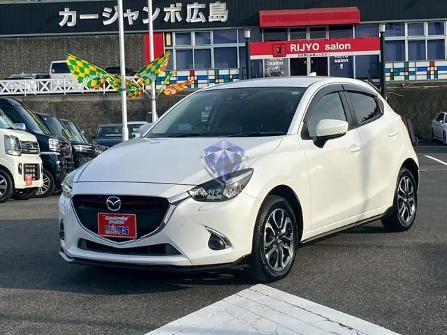 2017 Mazda Demio