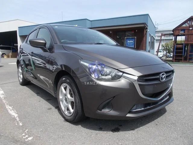 2017 Mazda Demio