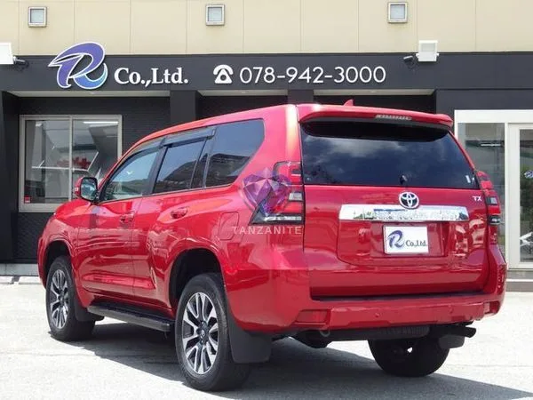 2023 Toyota Land Cruiser Prado