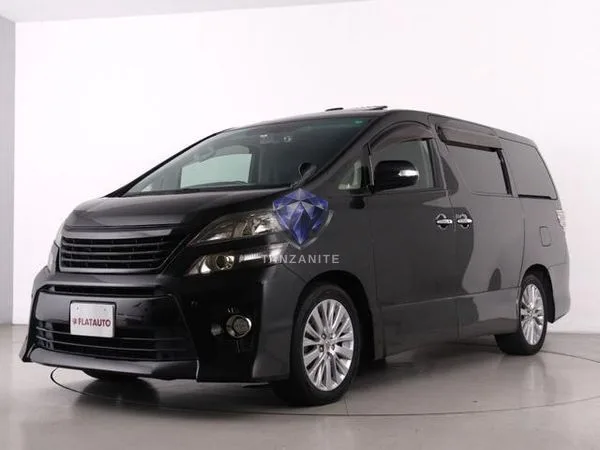 2013 Toyota Vellfire