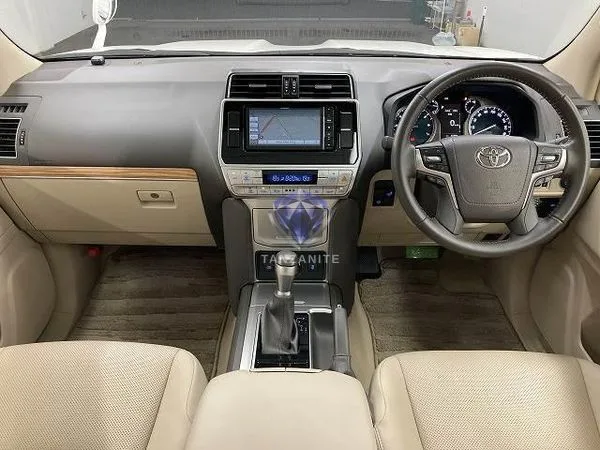 2023 Toyota Land Cruiser Prado