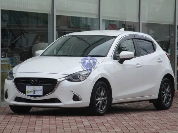2019 Mazda Demio