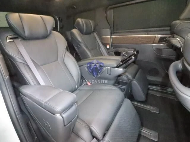 2025 Toyota Vellfire