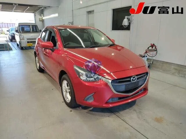 2016 Mazda Demio