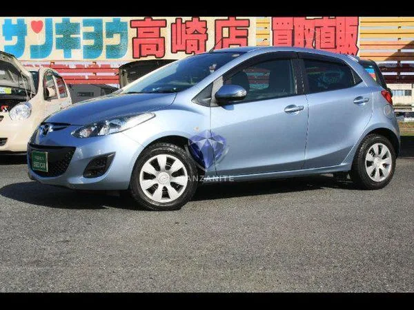 2013 Mazda Demio