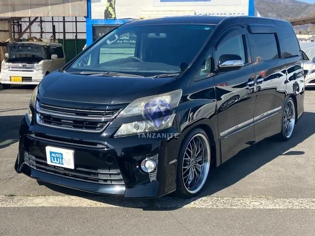 2012 Toyota Vellfire