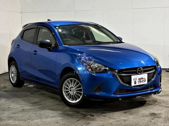 2017 Mazda Demio