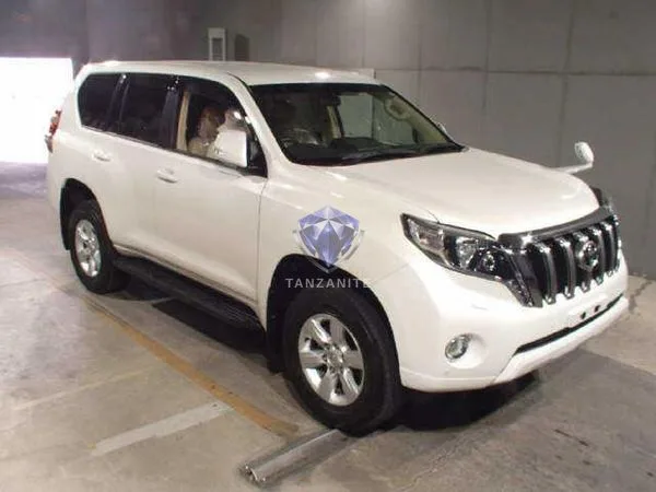 2017 Toyota Land Cruiser Prado