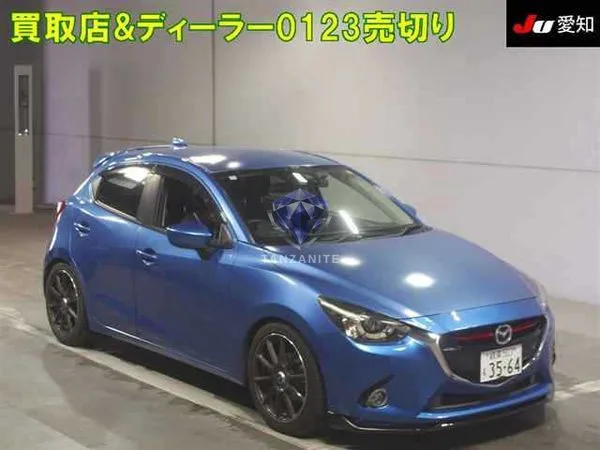 2016 Mazda Demio