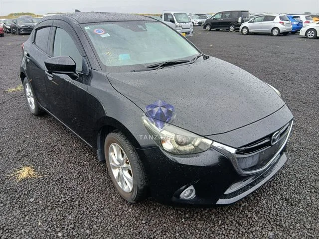 2016 Mazda Demio
