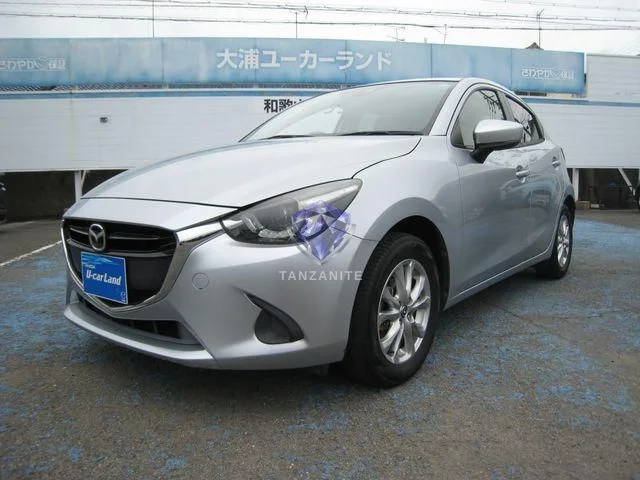 2017 Mazda Demio