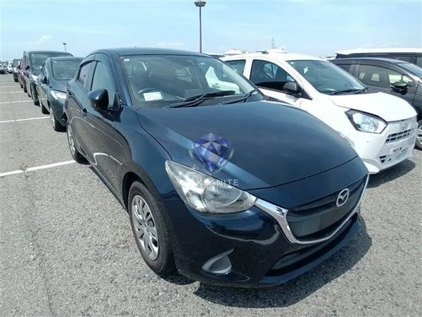 2016 Mazda Demio