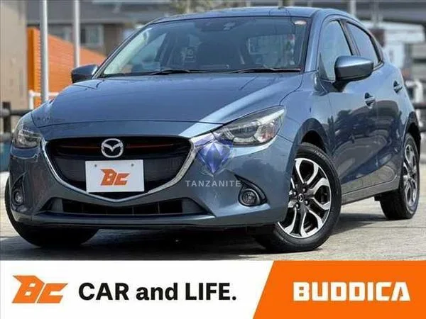2016 Mazda Demio