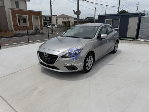 2014 Mazda Axela