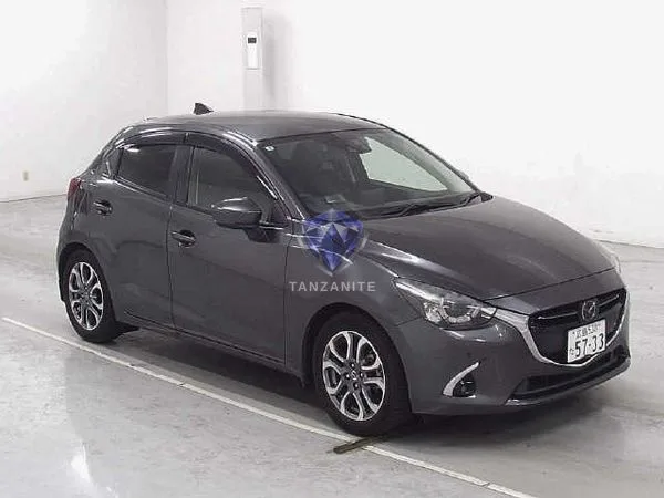 2017 Mazda Demio