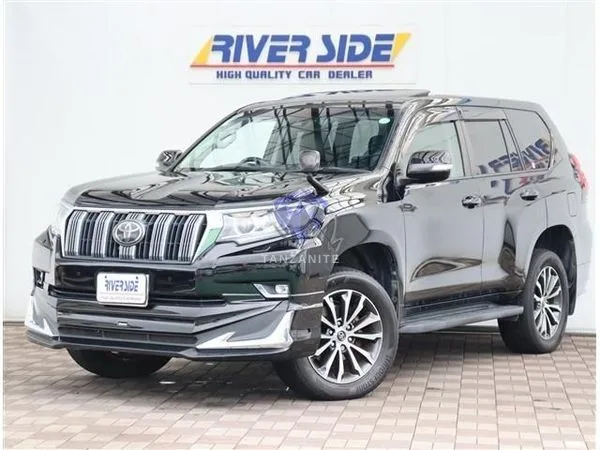 2019 Toyota Land Cruiser Prado
