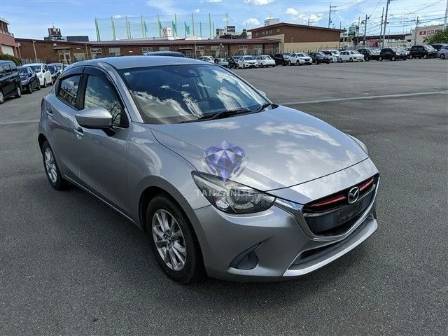 2016 Mazda Demio