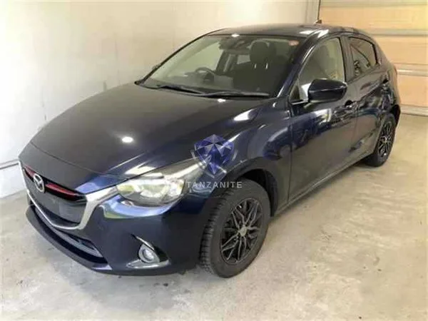 2016 Mazda Demio