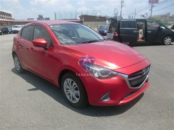 2016 Mazda Demio