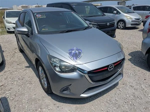 2016 Mazda Demio