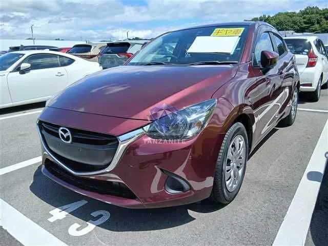 2017 Mazda Demio