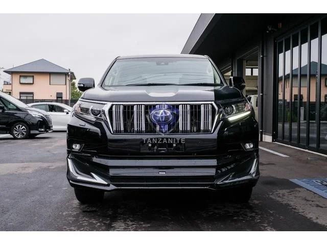 2022 Toyota Land Cruiser Prado