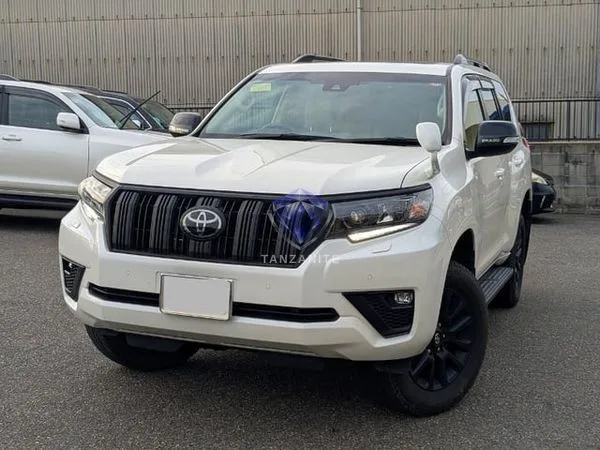 2022 Toyota Land Cruiser Prado