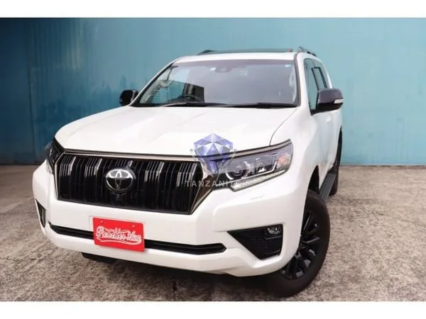 2022 Toyota Land Cruiser Prado