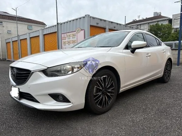 2013 Mazda Atenza