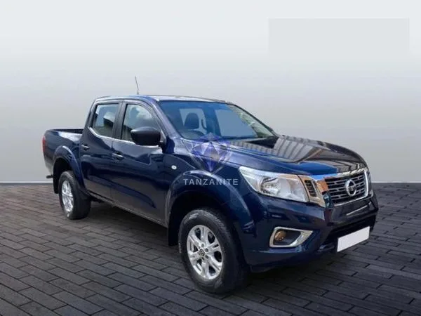 2023 Nissan Navara