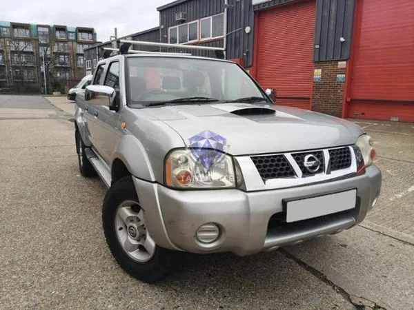 2004 Nissan Navara