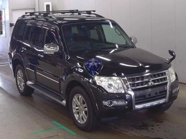 2014 Mitsubishi Pajero
