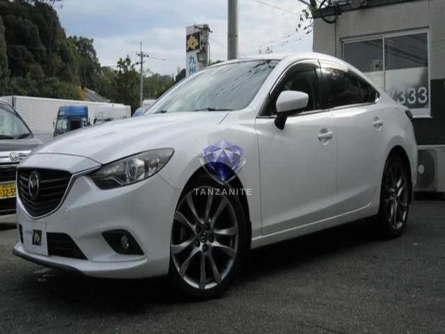 2013 Mazda Atenza