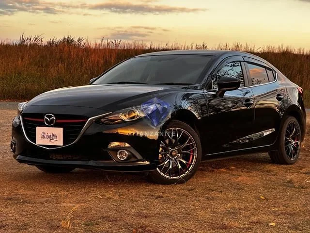 2014 Mazda Axela