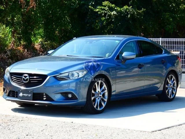 2013 Mazda Atenza