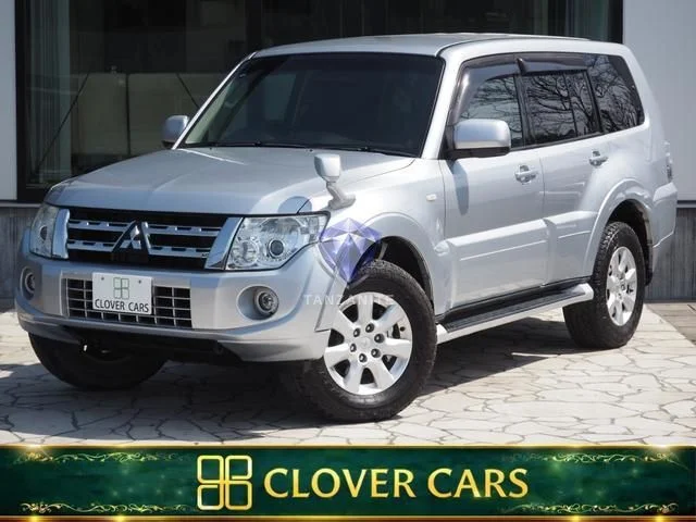 2013 Mitsubishi Pajero